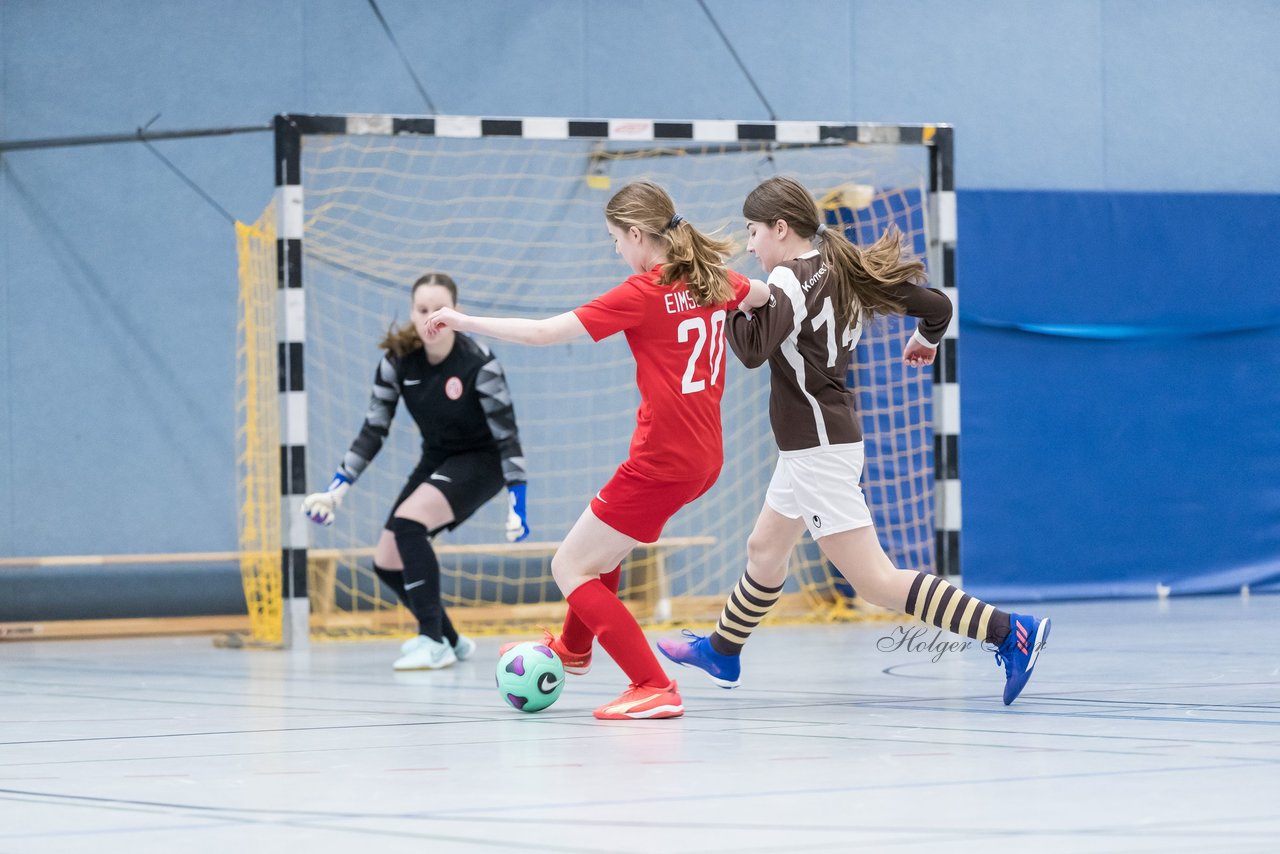 Bild 389 - C-Juniorinnen Loewinnen Cup